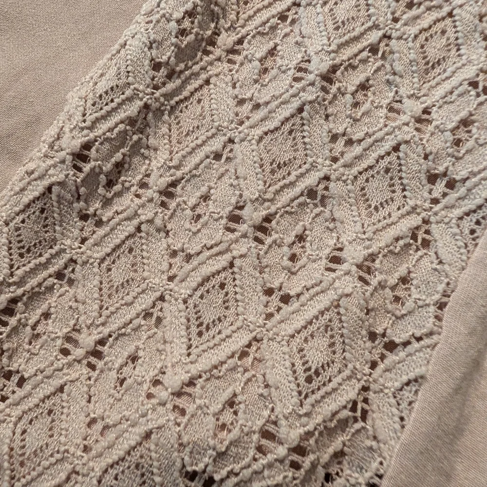 Women's Lace Trim Cardigan Duster - Picture 4 of 4